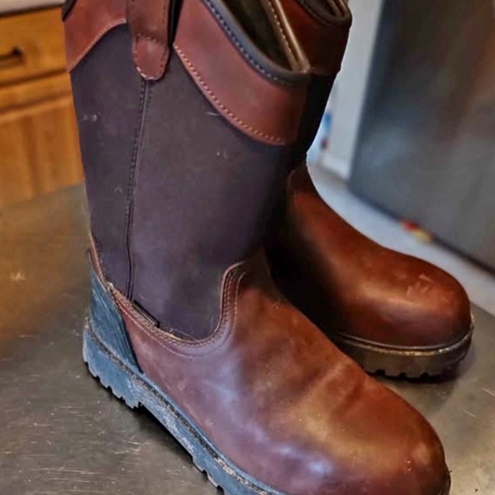 Men's Rugged Brown Leather Steel Toe Boots
